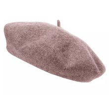 Load image into Gallery viewer, Beige beret