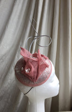Load image into Gallery viewer, Dusky pink and silver lily headpiece.