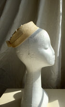 Load image into Gallery viewer, Buttercream Pearl Pillbox