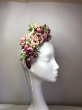 Load image into Gallery viewer, Floral crown in perfect pinks