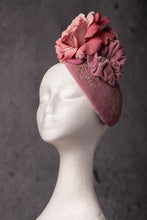 Load image into Gallery viewer, Dusky Pink Velvet Rose Headpiece.