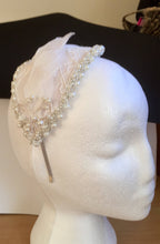 Load image into Gallery viewer, Bridal pearl , lace and white feather headband.