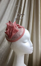Load image into Gallery viewer, Dusky pink and silver lily headpiece.