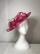 Load image into Gallery viewer, 4-Rose Pink Saucer headpiece