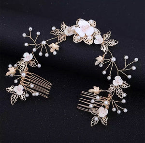 Gold crystal and faux pearl flower vine comb
